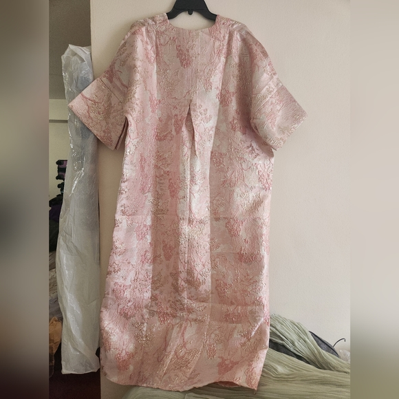 H&M Ramadan Modest Collection Brocade Kaftan Dress Light Pink sz M NWT - Picture 2 of 16